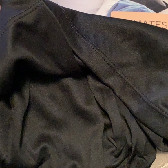 Cuddl Duds black ClimateSmart long sleeve crew top - Picture 2 of 7